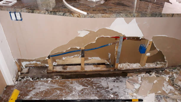 Best Water damage repair service  in Martinez, CA